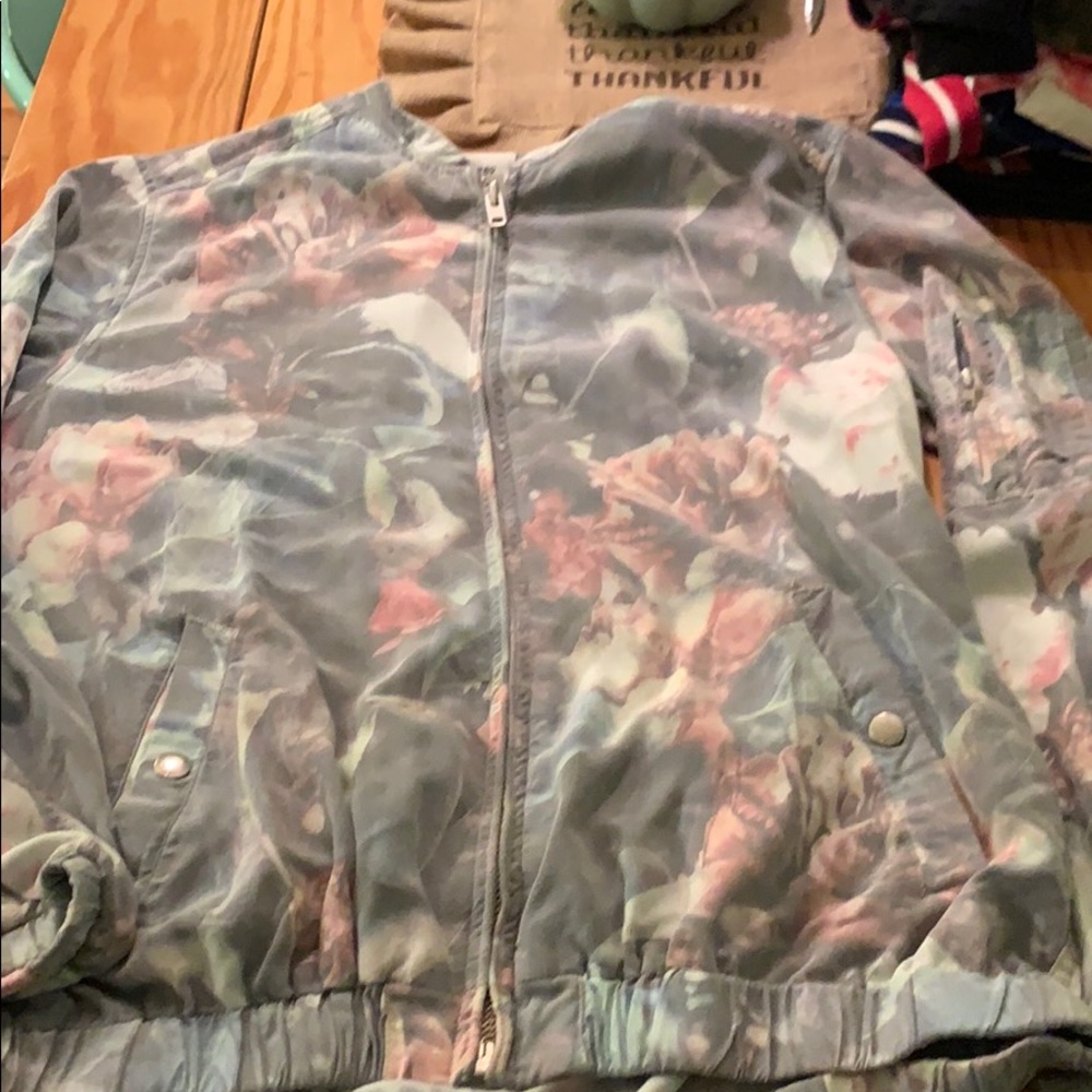 Obey jacket
